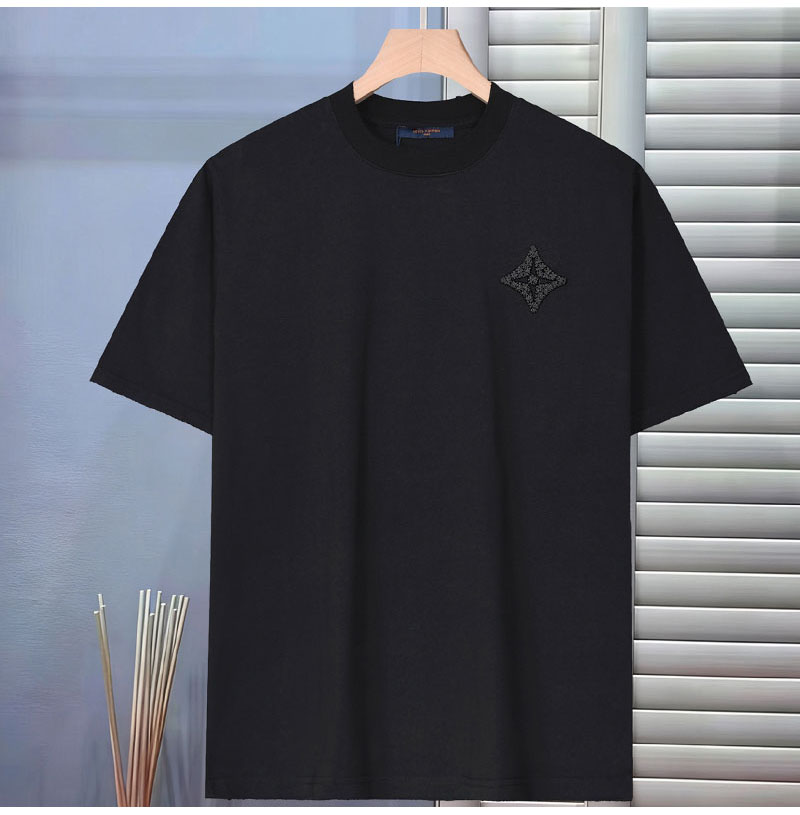 LOUIS VUITTON-05045 루이비통 2026SS 봄/여름 최신 크루넥 패션 반팔 티셔츠