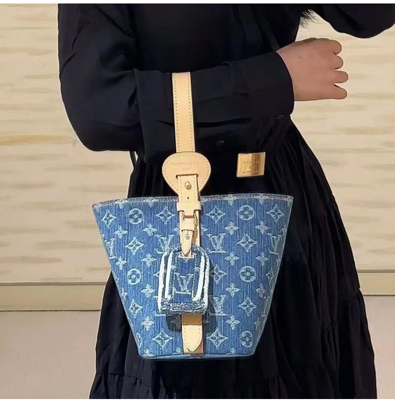 [스페셜오더]LOUIS VUITTON-M12925 루이비통 모노그램 데님 올 인 BB